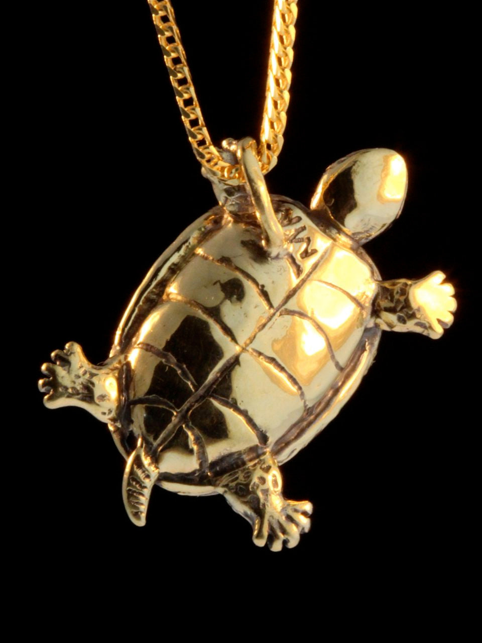 Turtle or Tortoise Pendant with Fire Agate - 18K gold