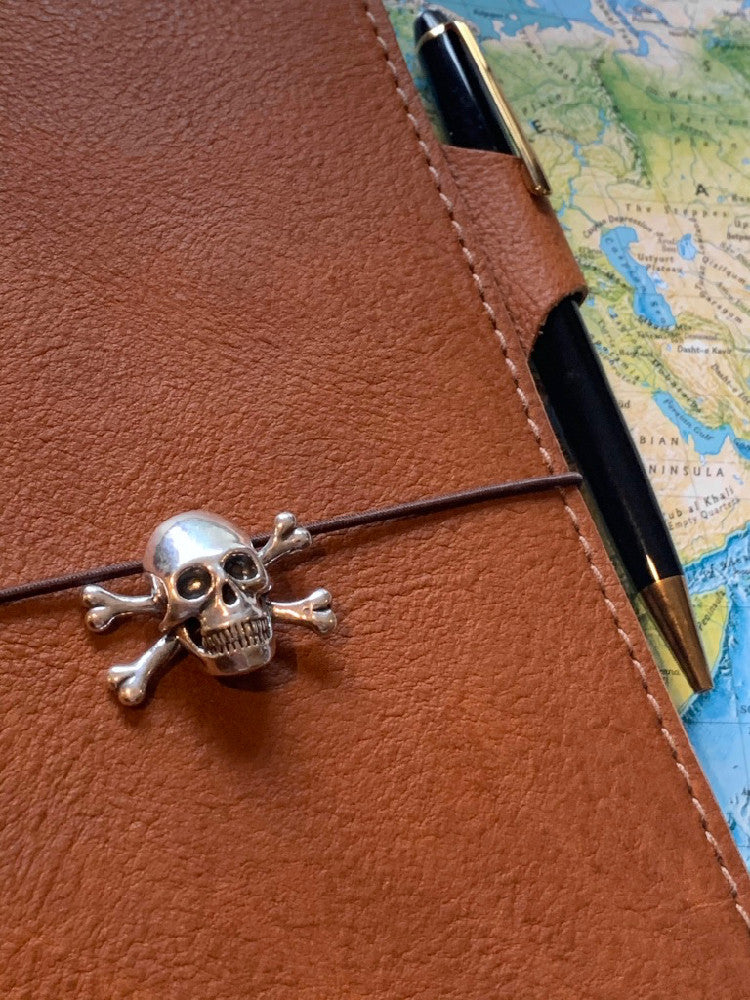 Skull and Crossbones Traveler's Notebook Charm in Silver