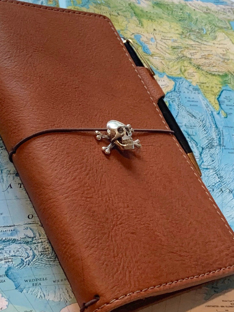 Skull and Crossbones Traveler's Notebook Charm in Silver