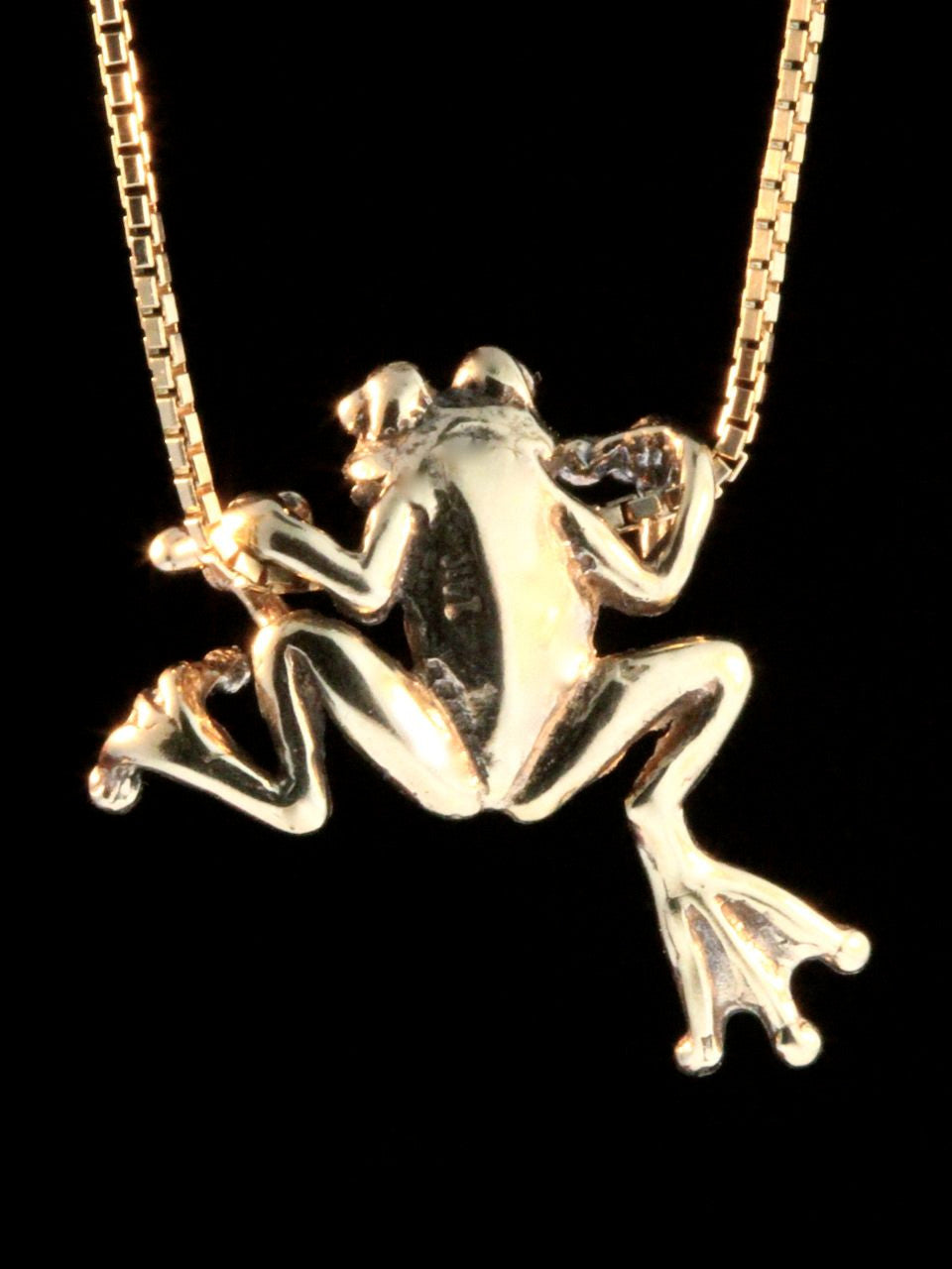 Tree Frog Charm in 14k Gold