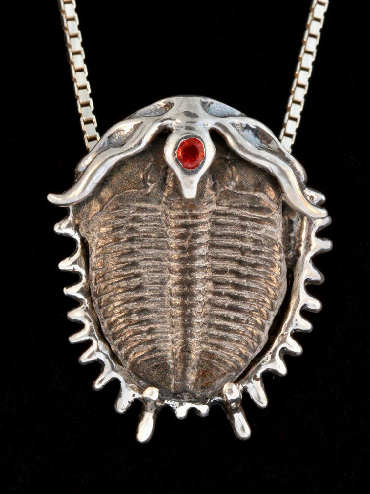 Trilobite with single stone (Fire Opal)