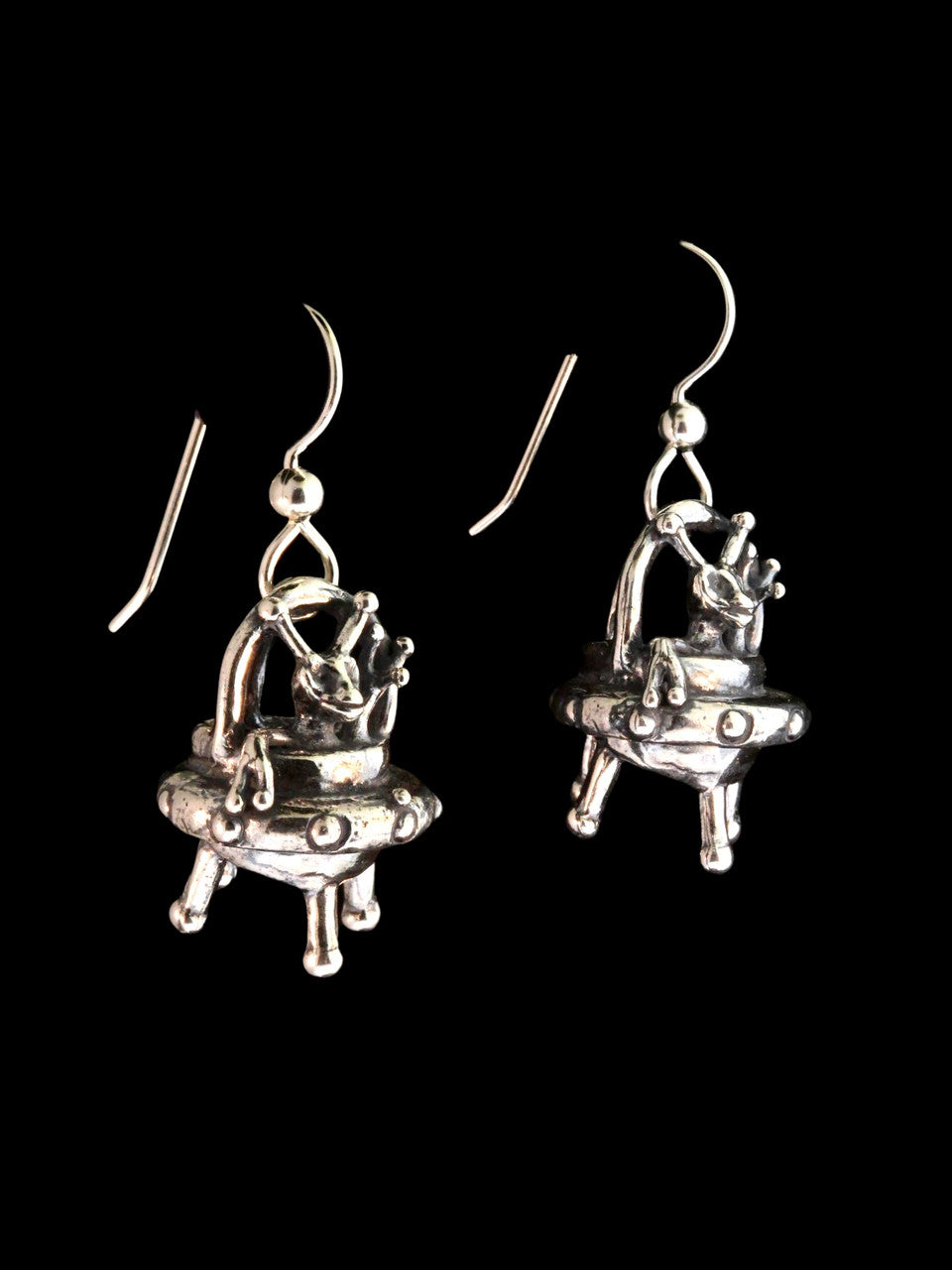 Peace Alien Flying Saucer Earrings - Silver