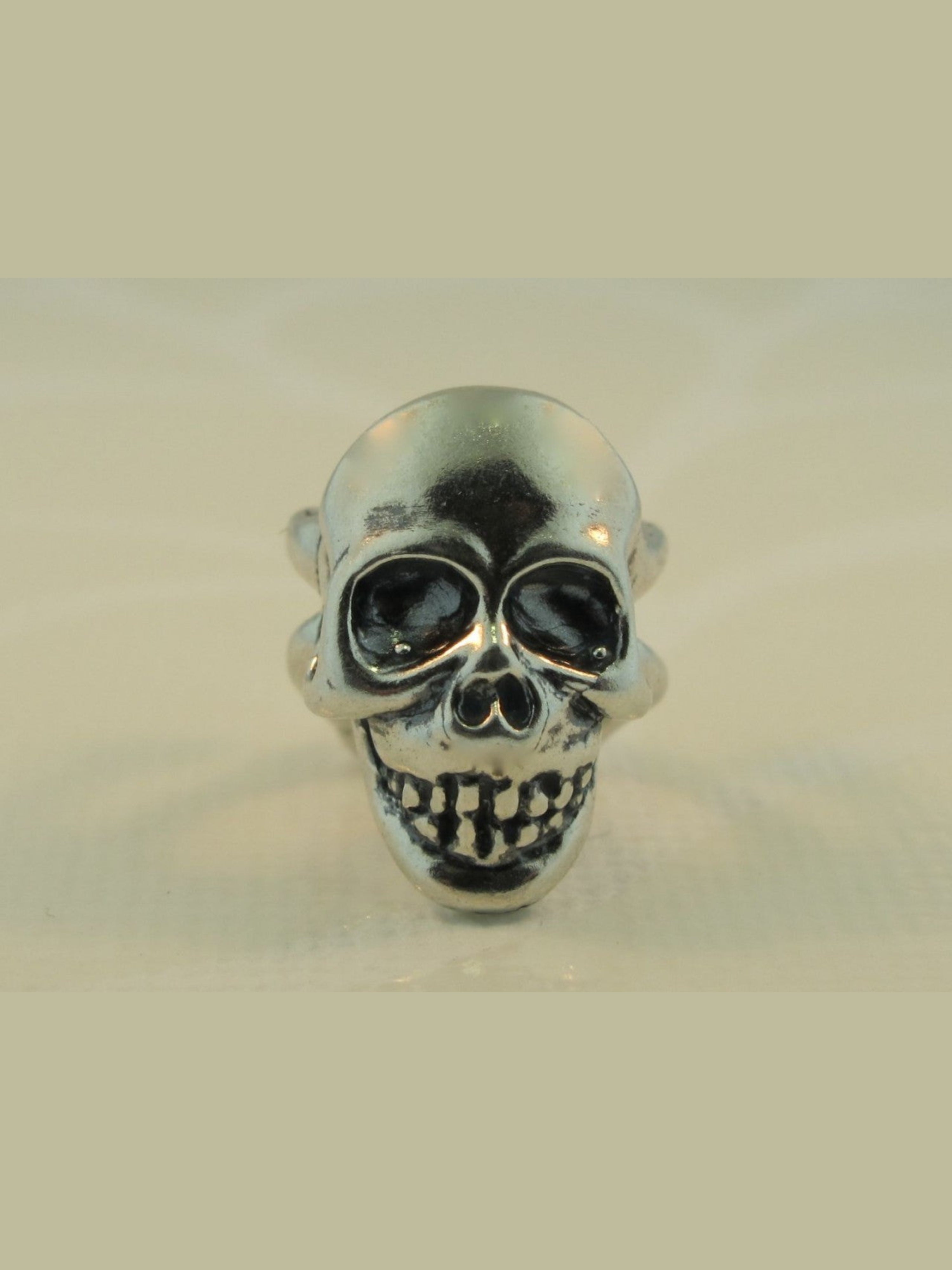 Skull Ear Cuff - Silver