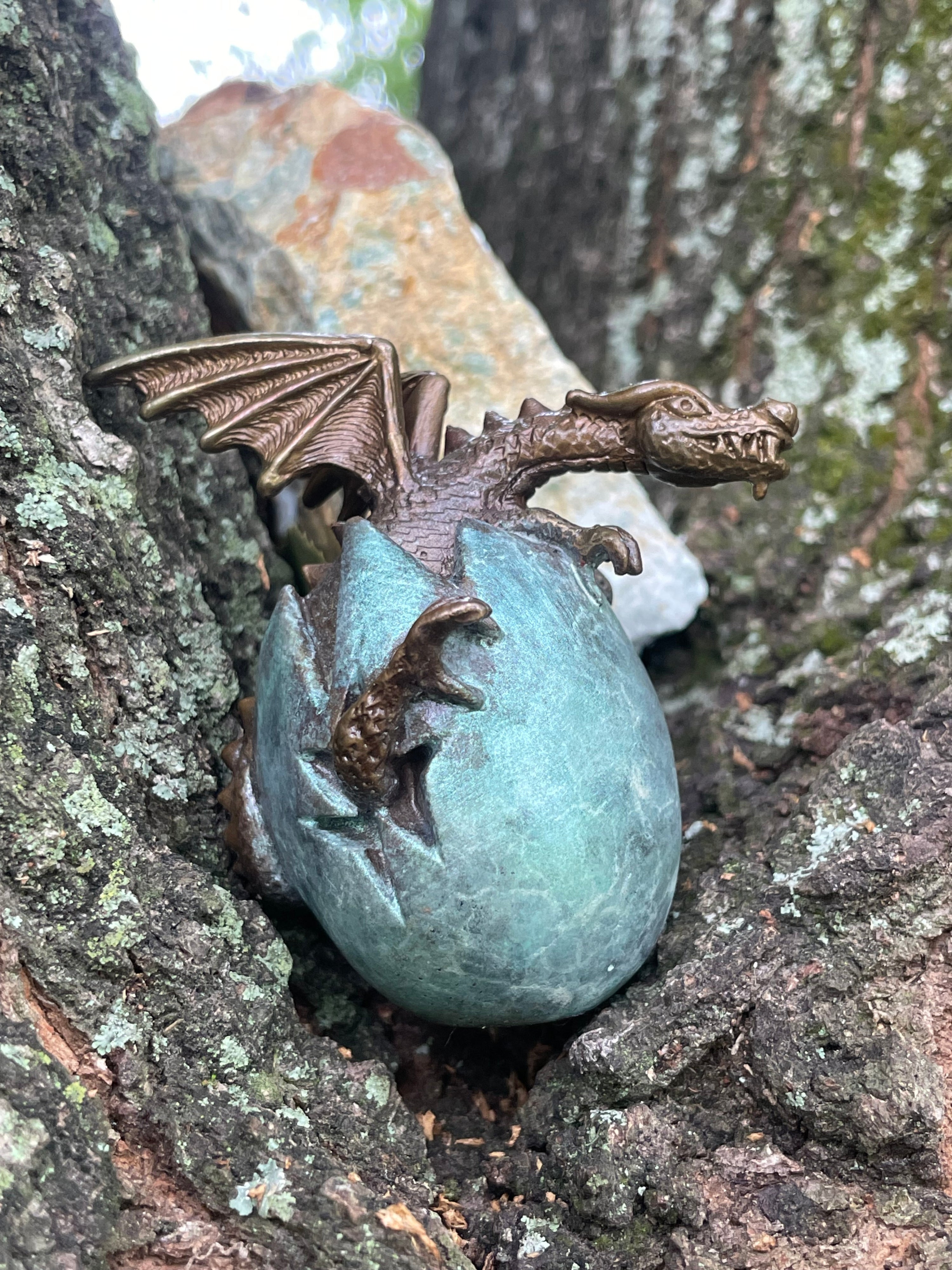 First Impressions Hatching Dragon - Bronze