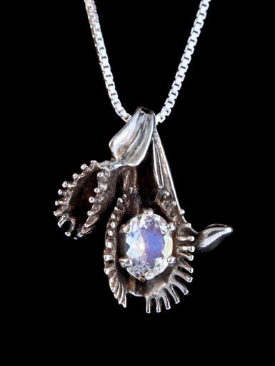 Venus Flytrap Pendant with Moonstone - Sterling Silver