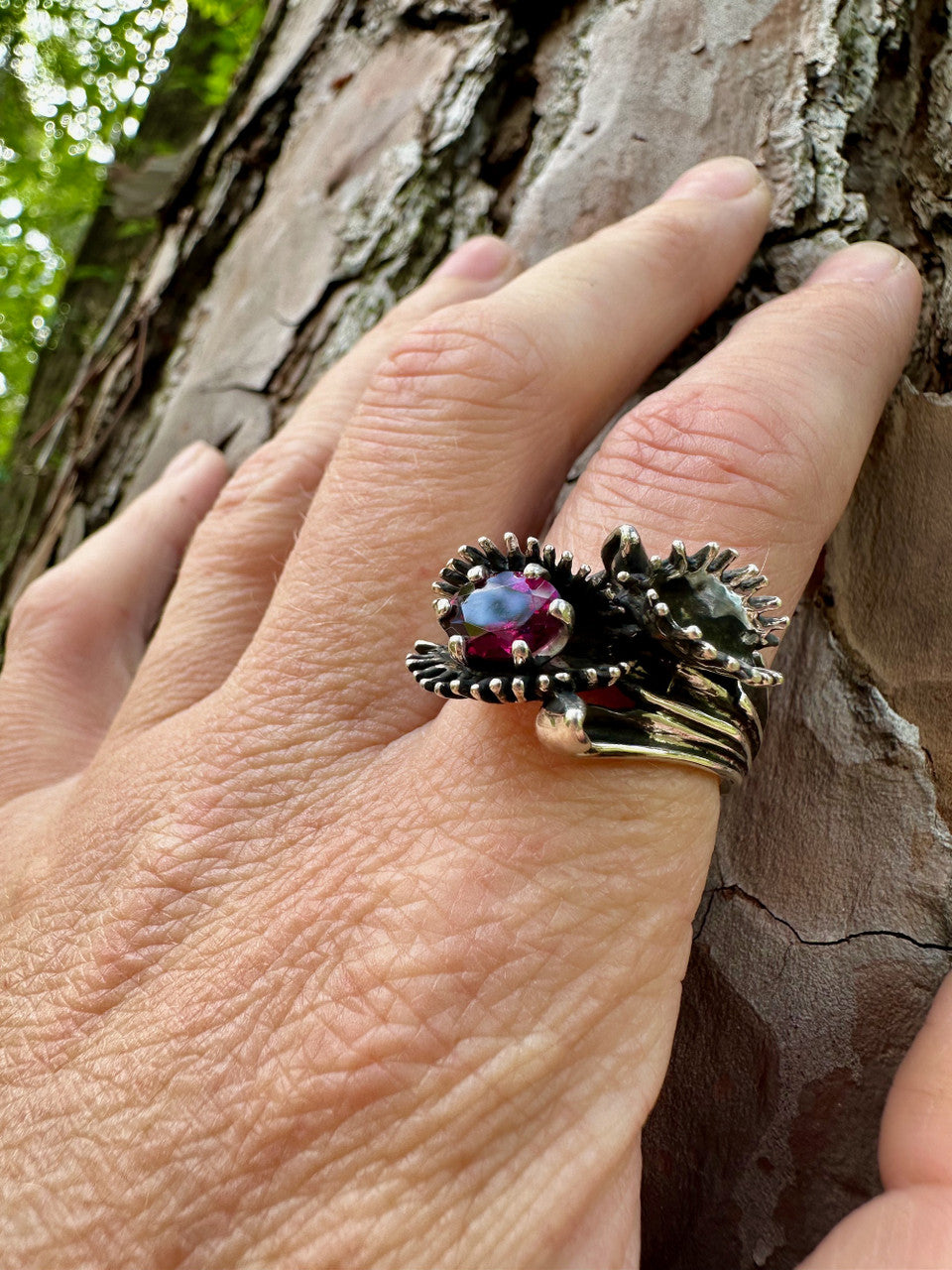 Venus Flytrap Ring with Rhodolite Garnet - Silver