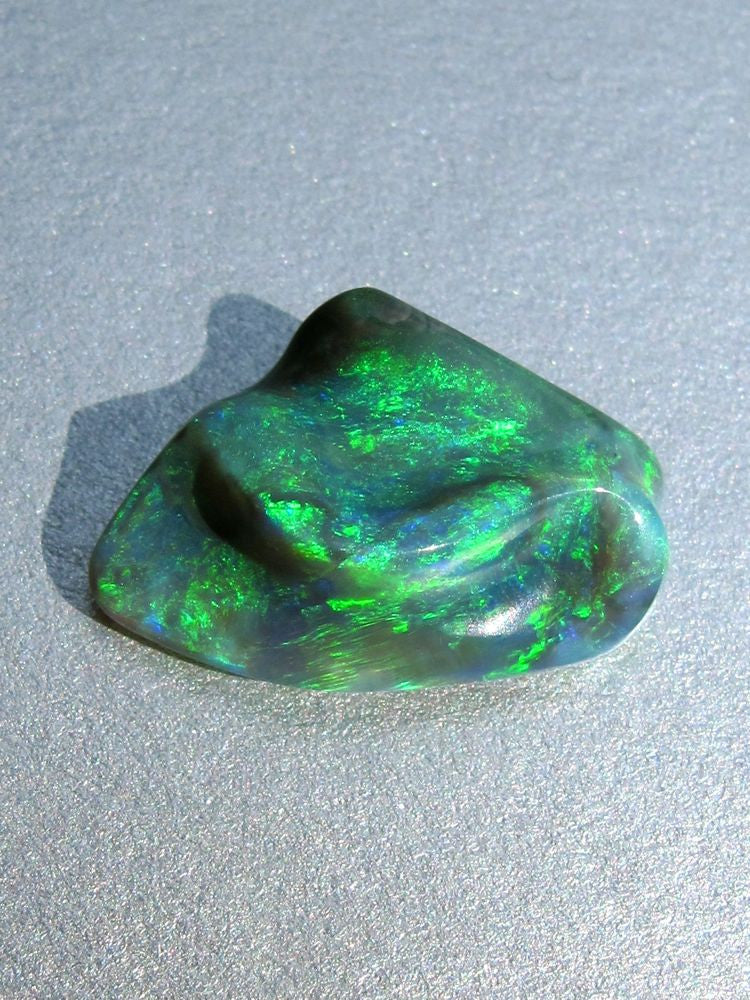 Wave Crest - Carved Australian Boulder Opal - 6.5 ct