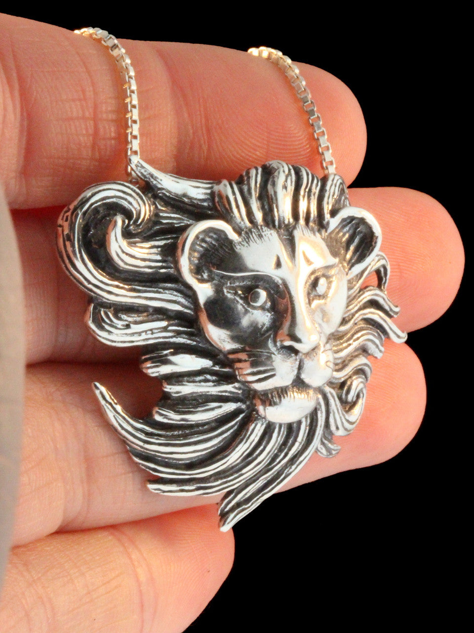 Wind Lion Pendant - Silver