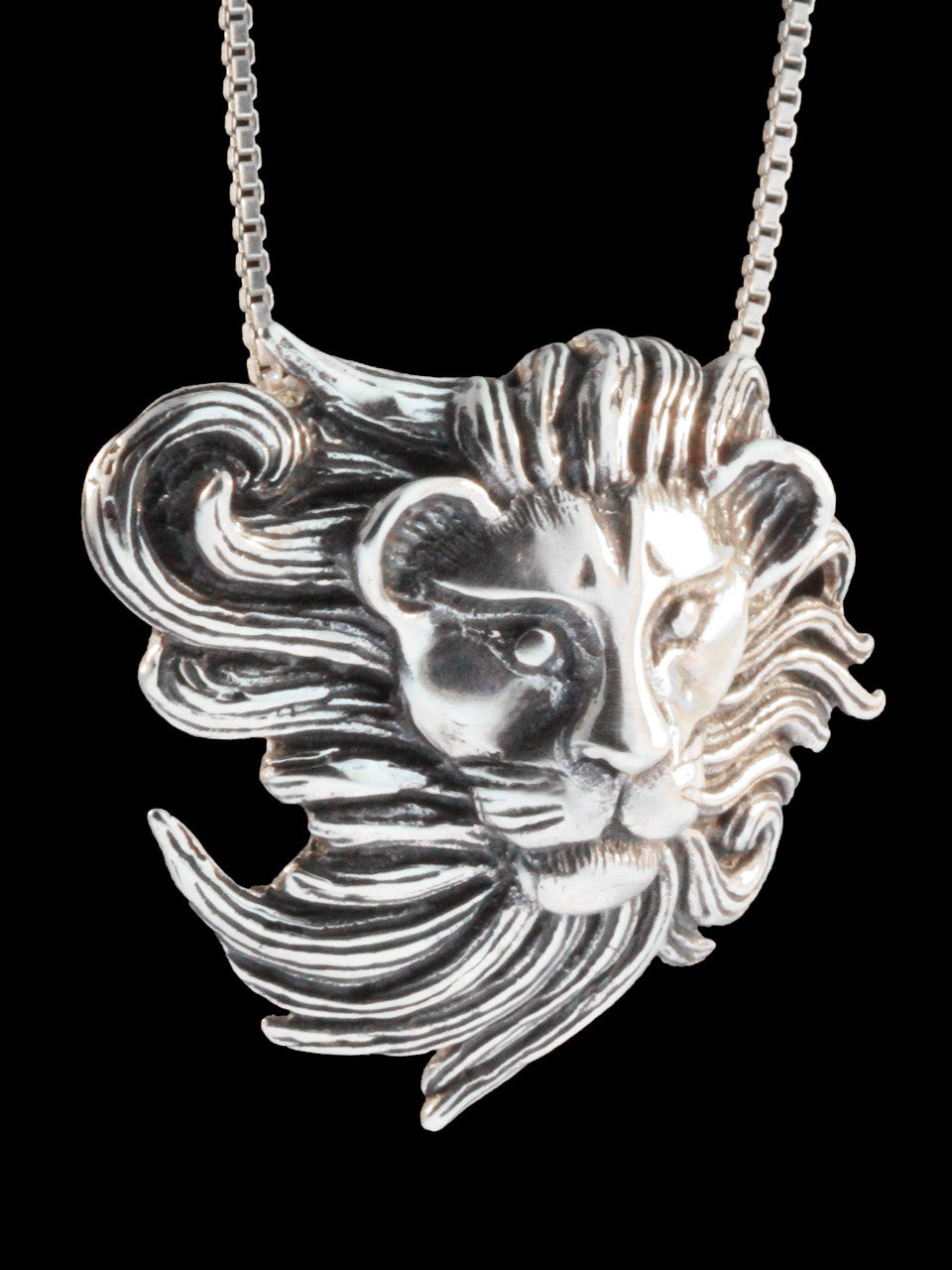 Wind Lion Pendant - Silver