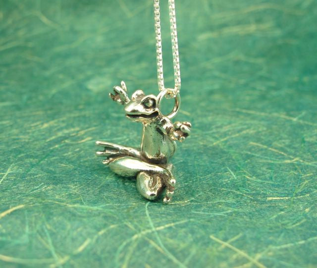 No time to meditate? No worries! Let this Zen Frog do it for you. Silver