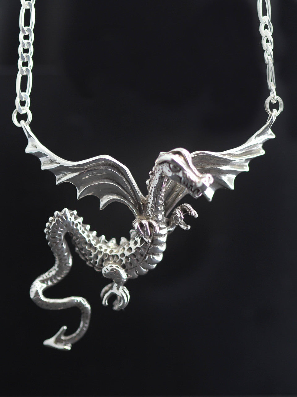 Gwendolyn Dragon Neckpiece - Silver