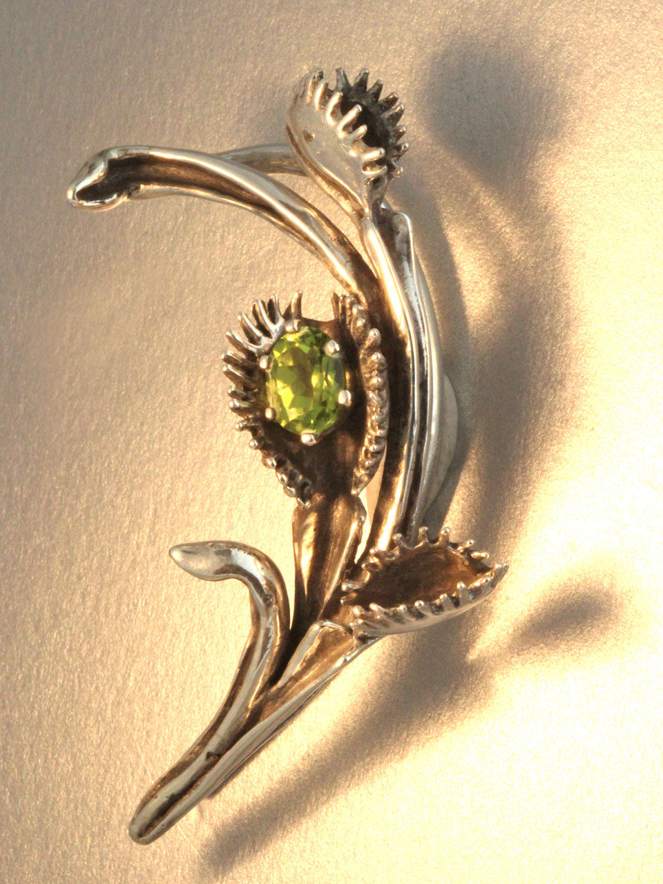 Venus Flytrap Ear Wrap with Peridot