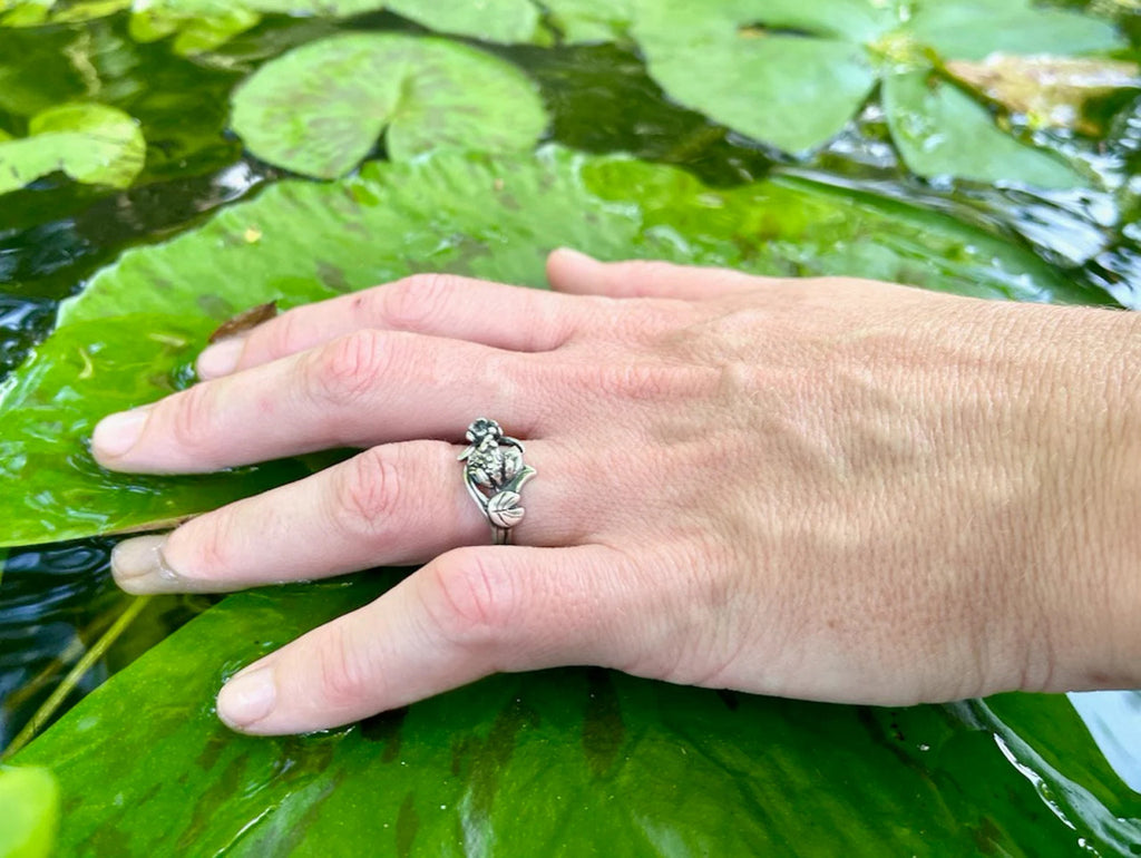 Lily Pad Ring - Silver
