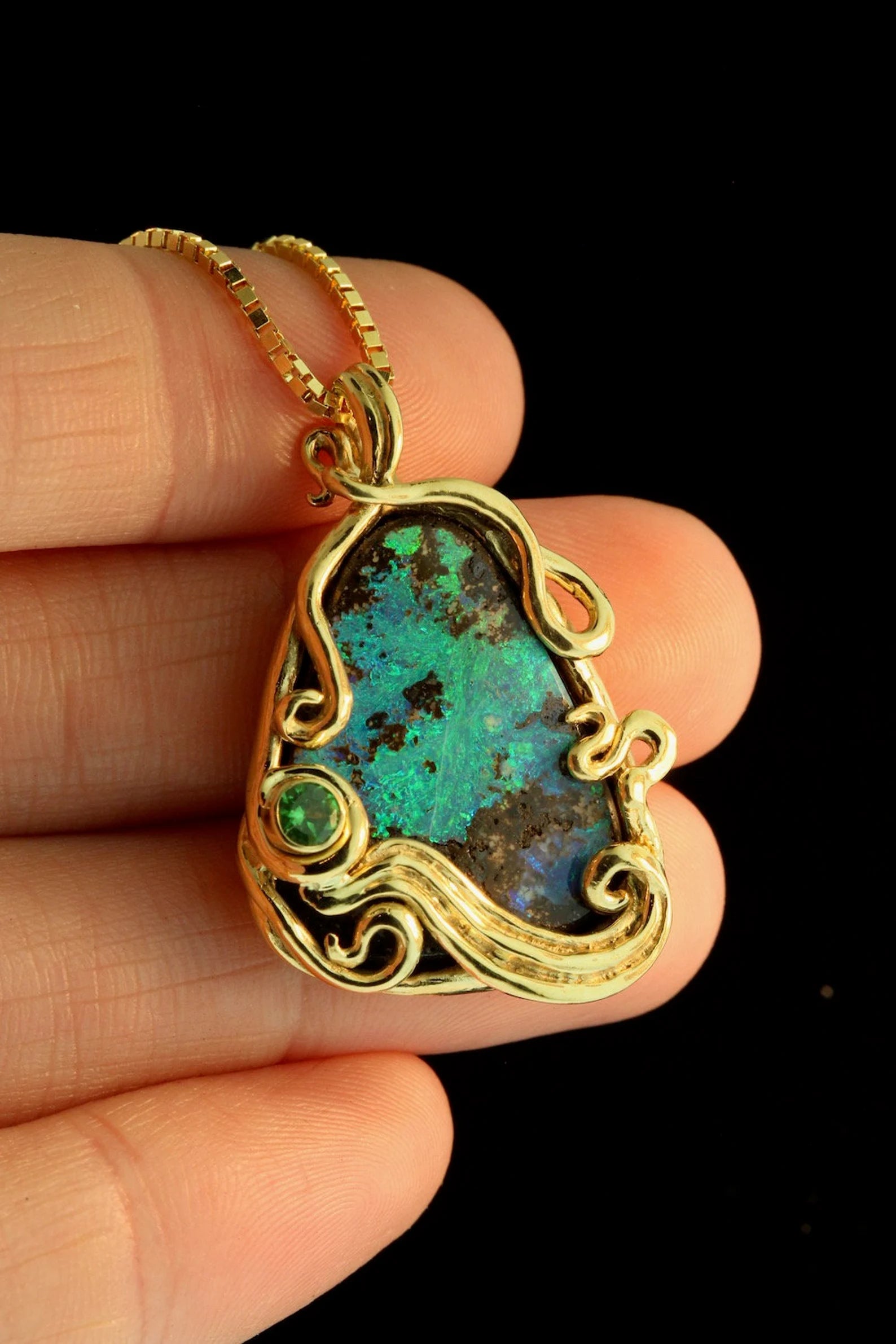 Bermuda Bliss Australian Opal Pendant - 18K gold