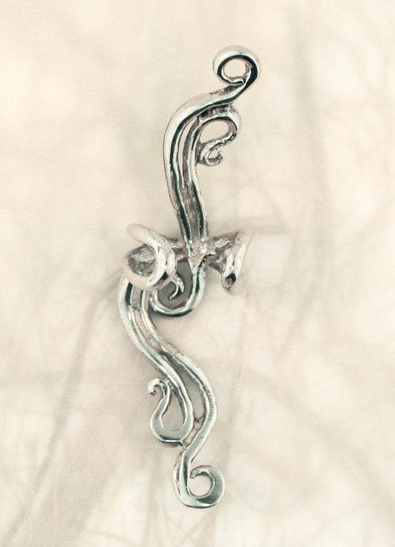 French Twist Ear Cuff in Silver
