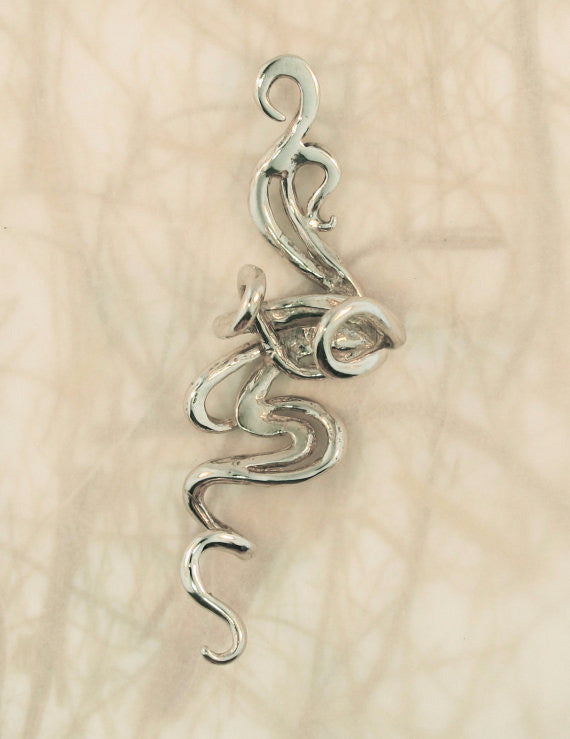Spiro Ear Cuff in Silver