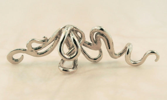 Spiro Ear Cuff in Silver