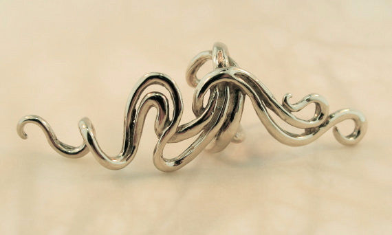 Spiro Ear Cuff in Silver