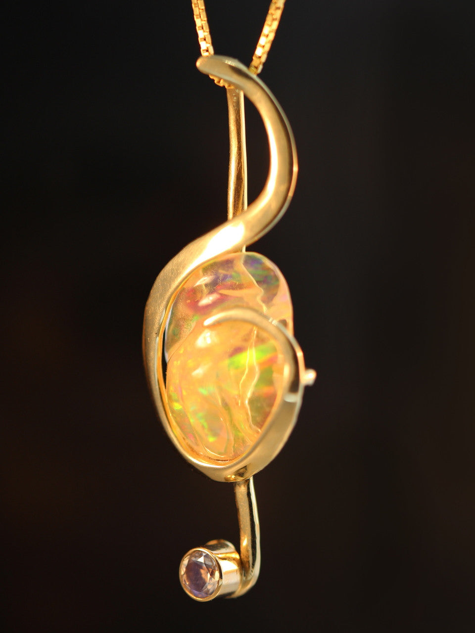 Treble Clef Pendant Mexican Fire Opal - 18K gold