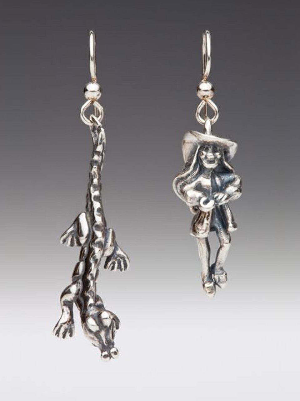 Classic Peter Pan - Captain Hook & Crocodile Earring Set - Silver