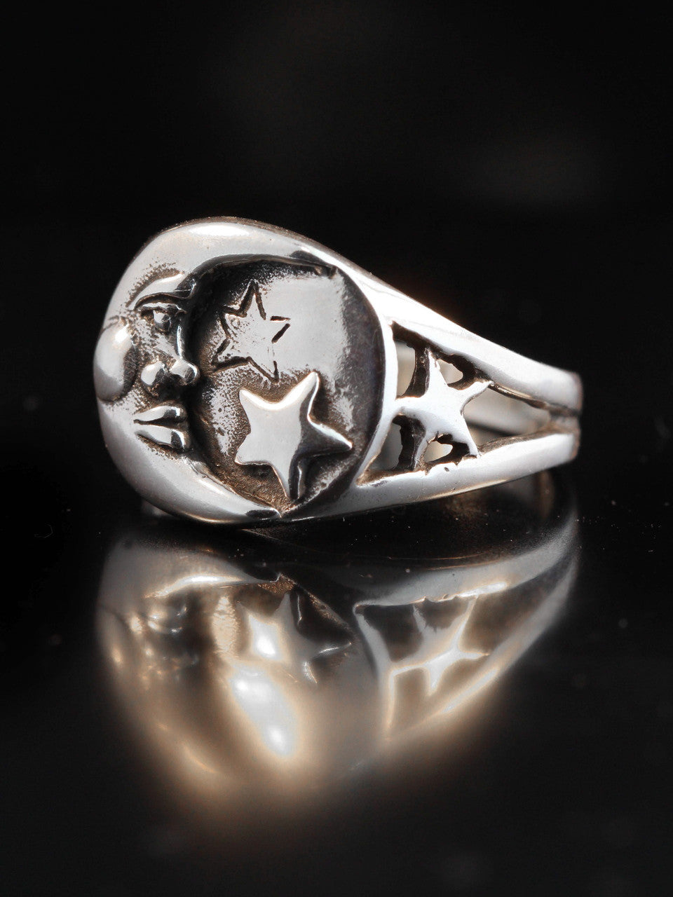 Moon and Star Ring - Silver