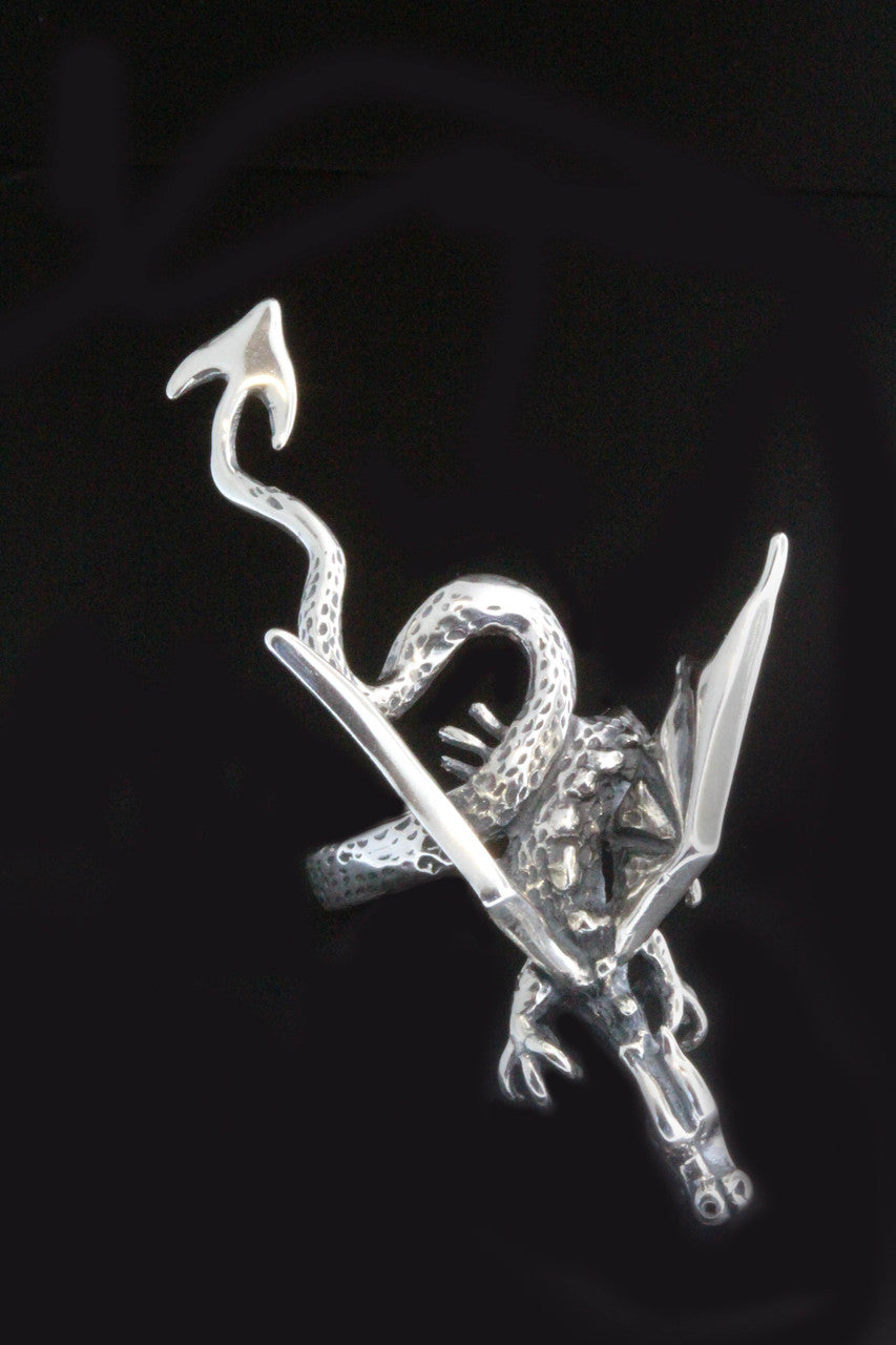 Dragon Finger Pet Ring - Silver