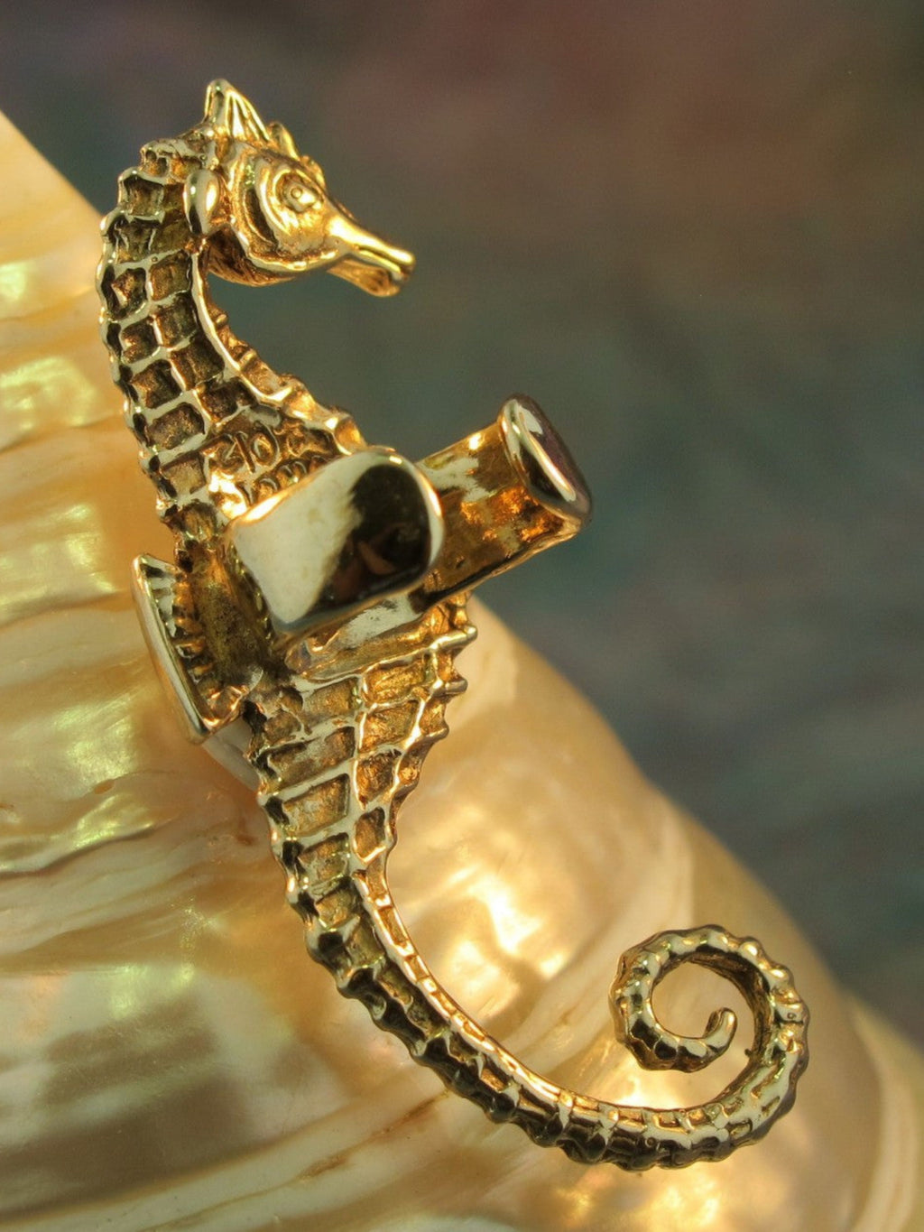 Seahorse Ear Cuff - Bronze