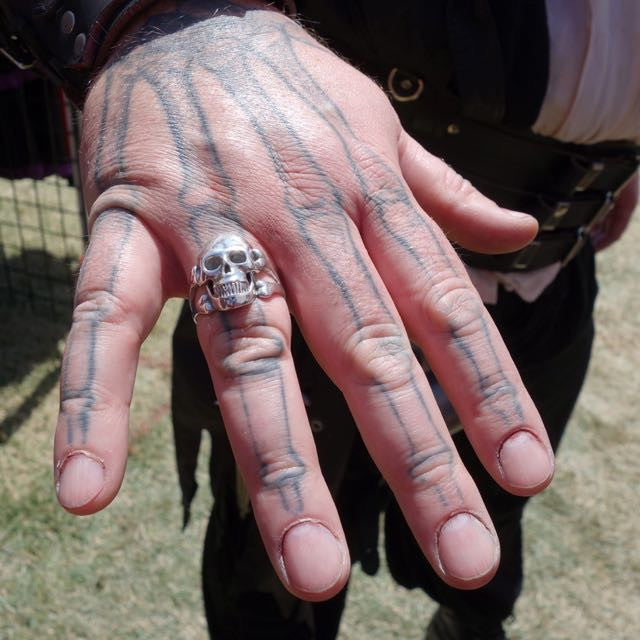 Large Skull Ring - Silver